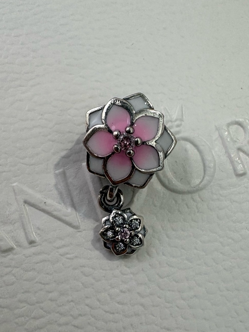 Pandora charm - Picture 2 of 5